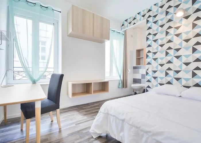 Les De Charles Centre - 4 Pers 2 Sdb Check-in 24h24